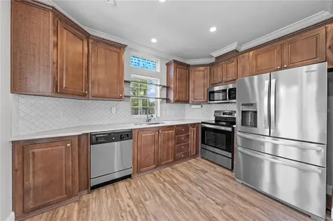 1315 Pine Island Drive N St Cloud FL 34771