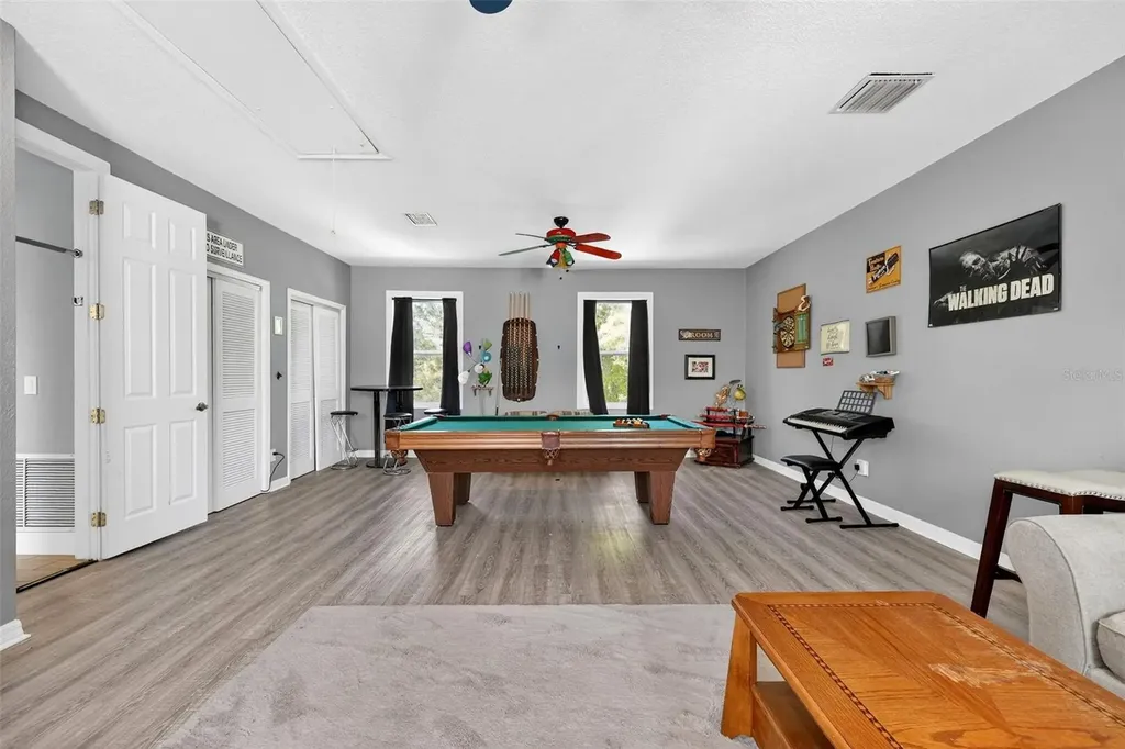 4433 Sweetwater Drive Tampa FL 33615