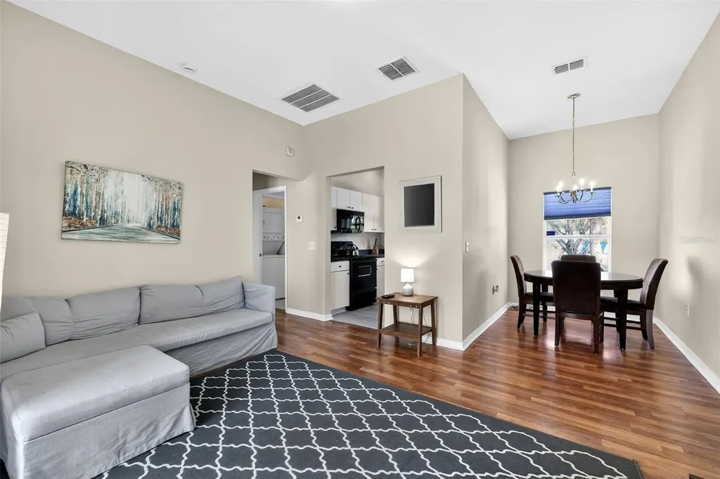 4433 Sweetwater Drive Tampa FL 33615