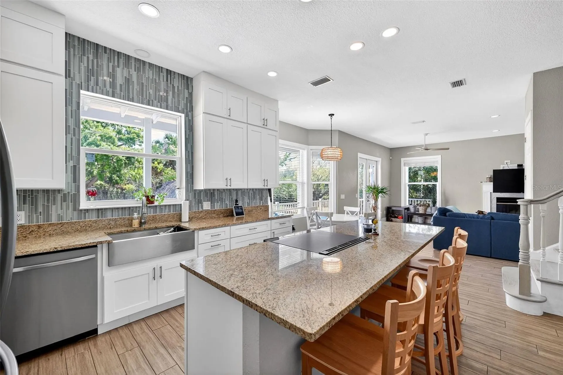 4433 Sweetwater Drive Tampa FL 33615