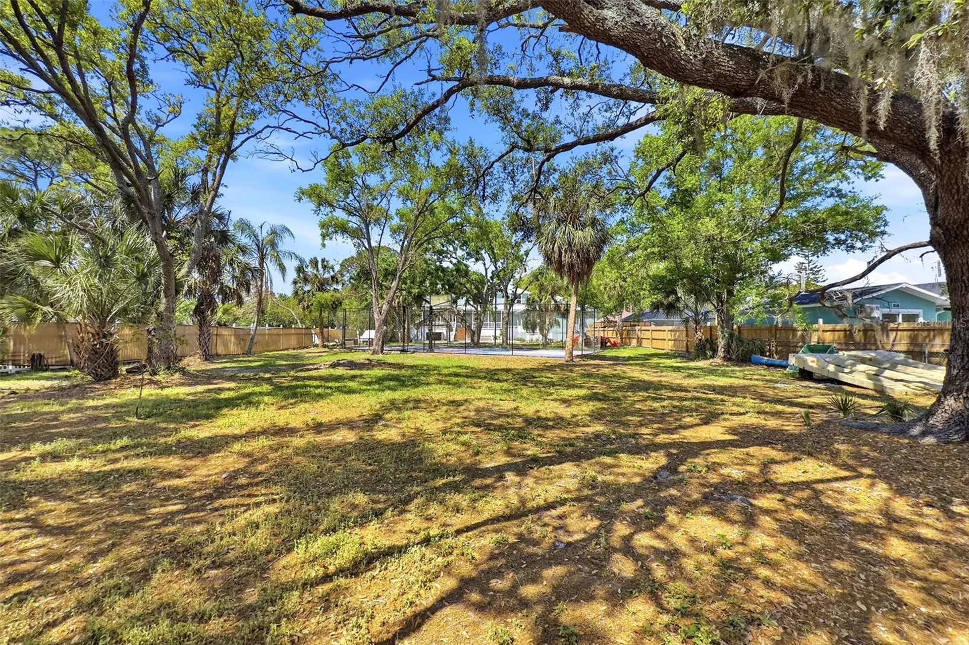4433 Sweetwater Drive Tampa FL 33615