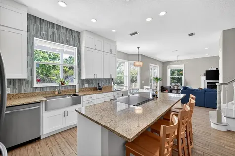4433 Sweetwater Drive Tampa FL 33615