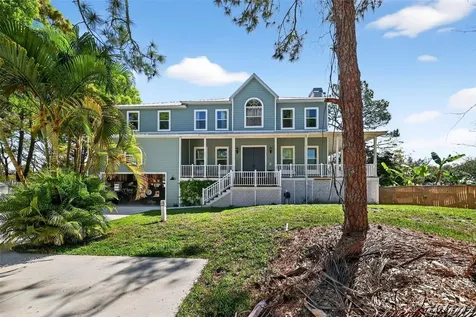 4433 Sweetwater Drive Tampa FL 33615