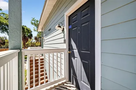 4433 Sweetwater Drive Tampa FL 33615