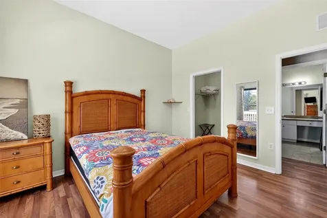 4433 Sweetwater Drive Tampa FL 33615