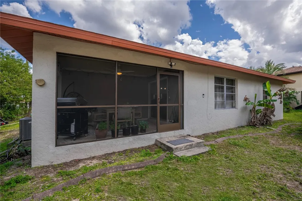 1609 Harmony Drive Port Charlotte FL 33952