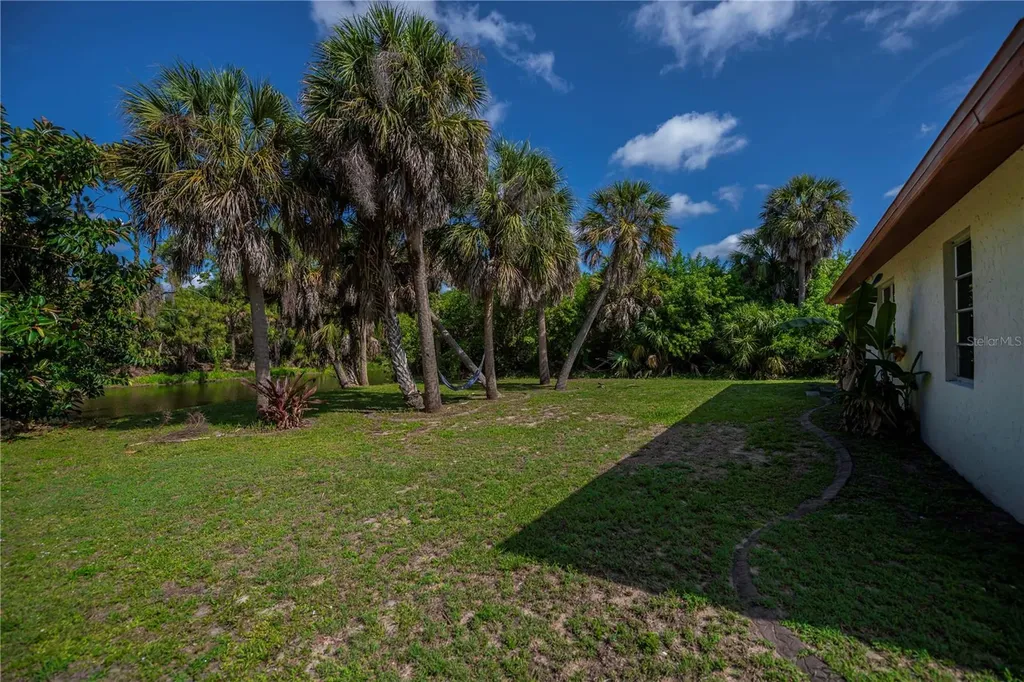 1609 Harmony Drive Port Charlotte FL 33952