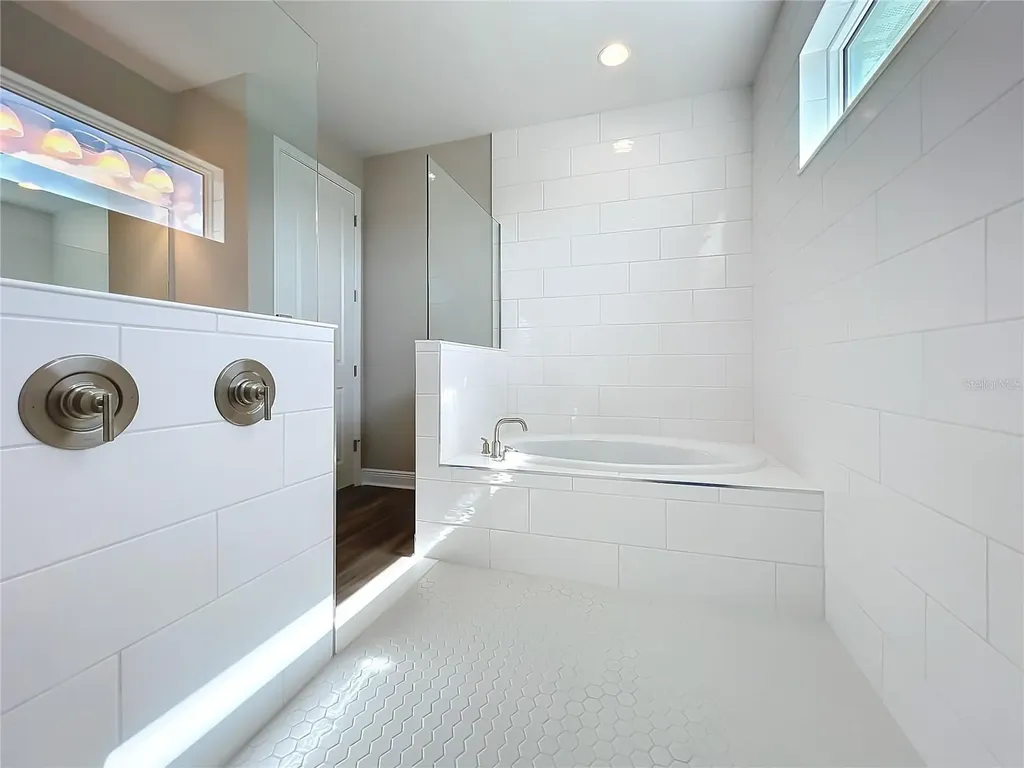 10006 Degas Terrace Bradenton FL 34212