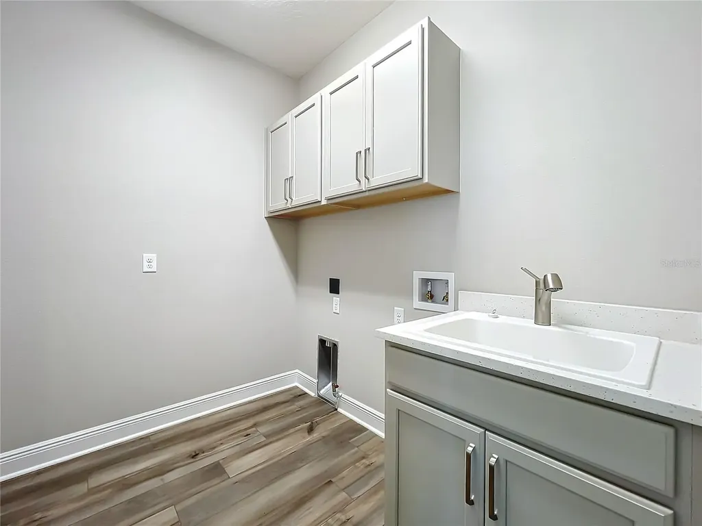 10006 Degas Terrace Bradenton FL 34212