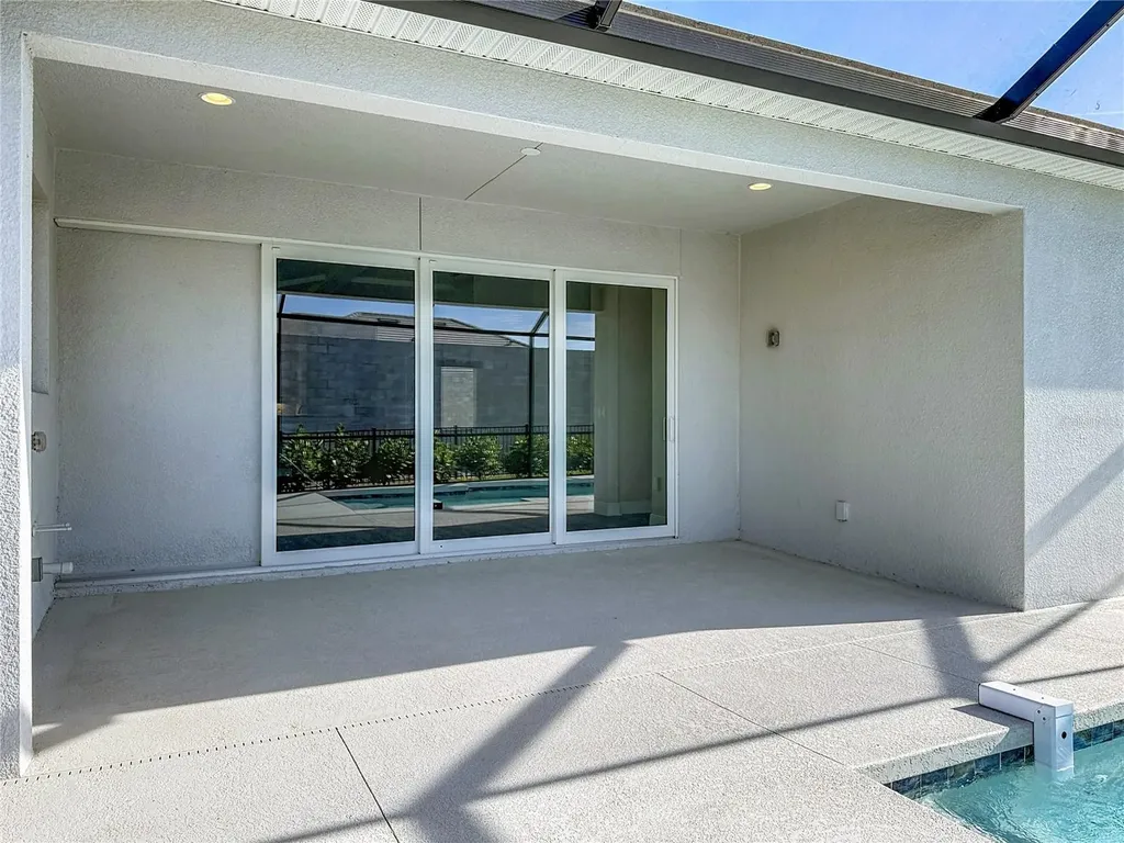 10006 Degas Terrace Bradenton FL 34212
