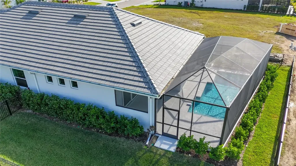 10006 Degas Terrace Bradenton FL 34212