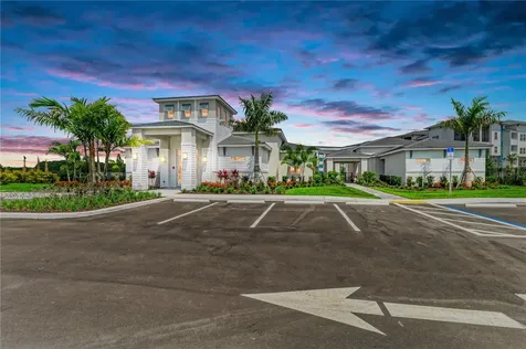 10006 Degas Terrace Bradenton FL 34212