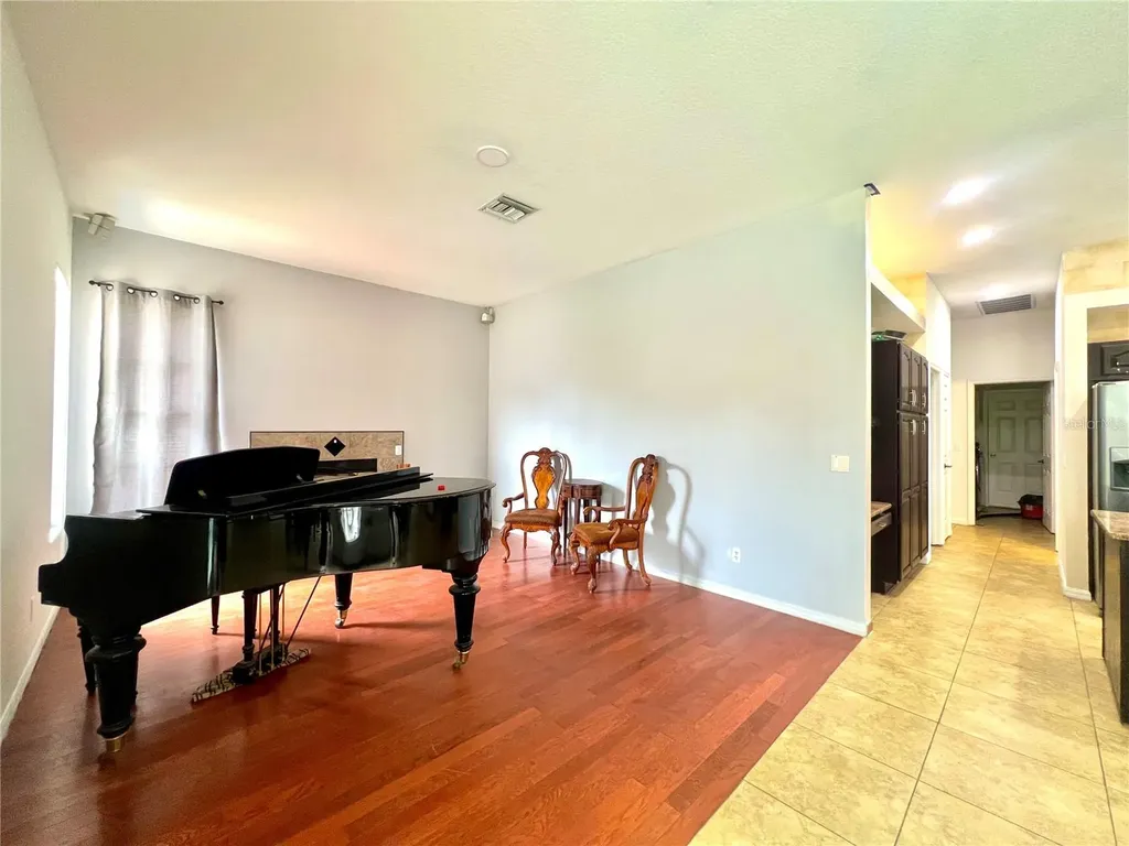 927 Whippoorwill Drive Palm Harbor FL 34683