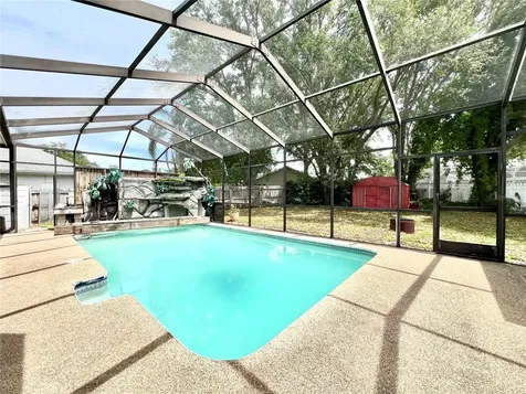 927 Whippoorwill Drive Palm Harbor FL 34683