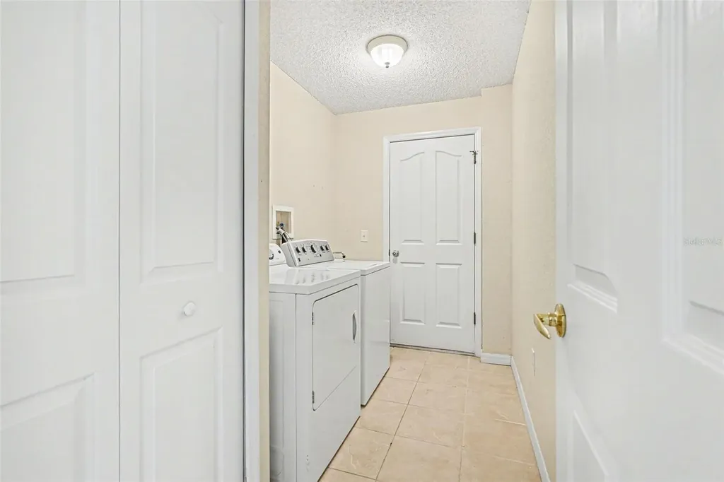 12276 Snow Goose Avenue Brooksville FL 34614