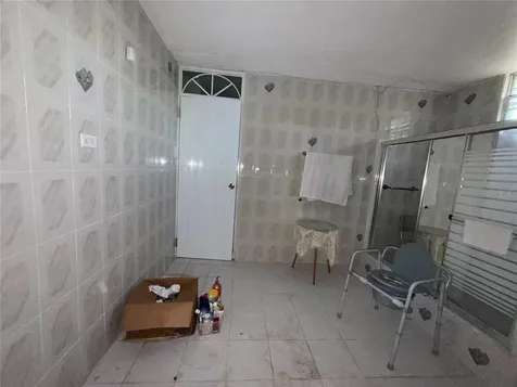 WW-5 51st Street Jardines Del Caribe Ponce PR 00728