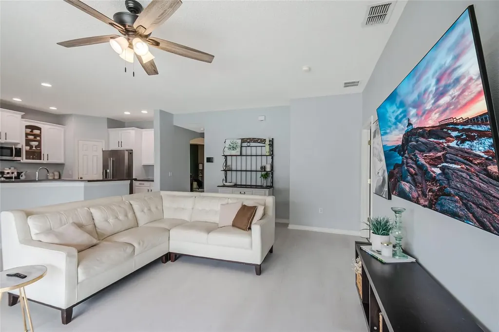 1112 Lavaur Court Kissimmee FL 34759