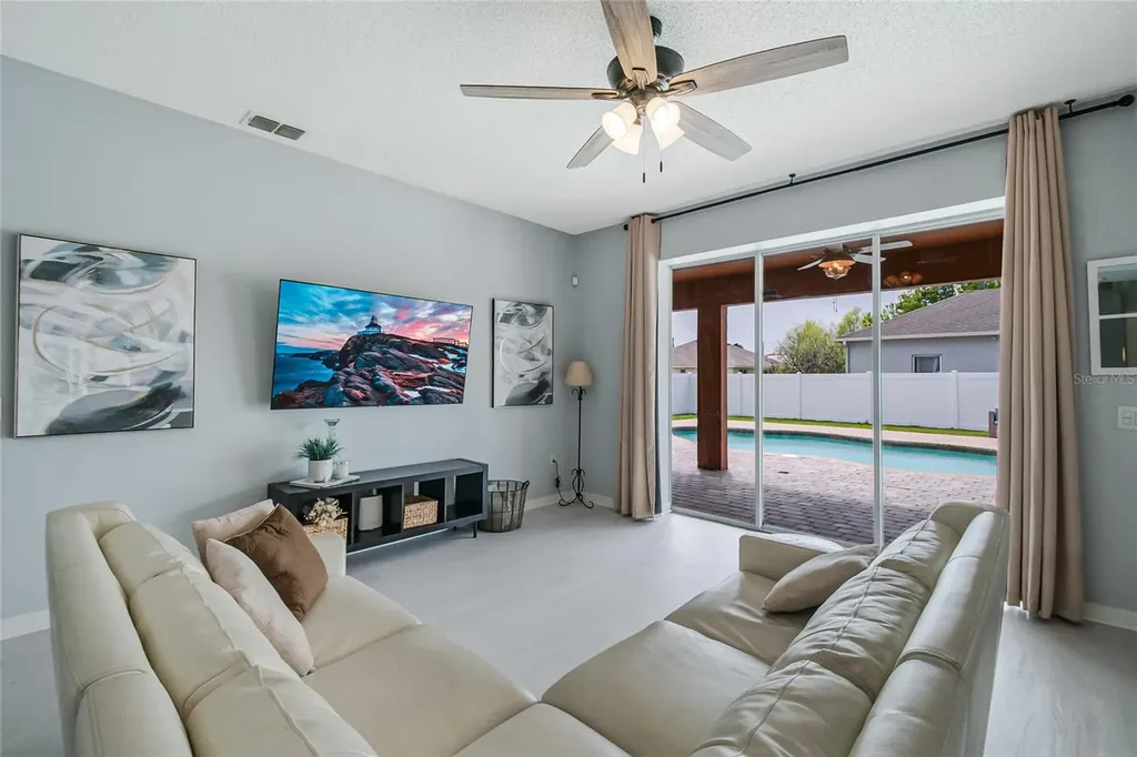 1112 Lavaur Court Kissimmee FL 34759