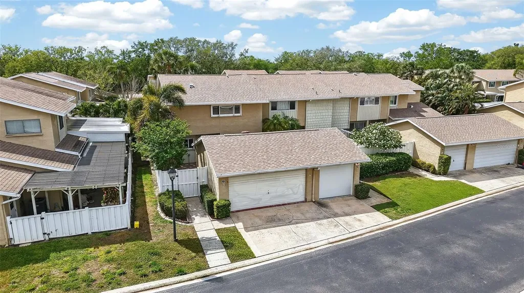 6660 Cape Hatteras Way NE St Petersburg FL 33702