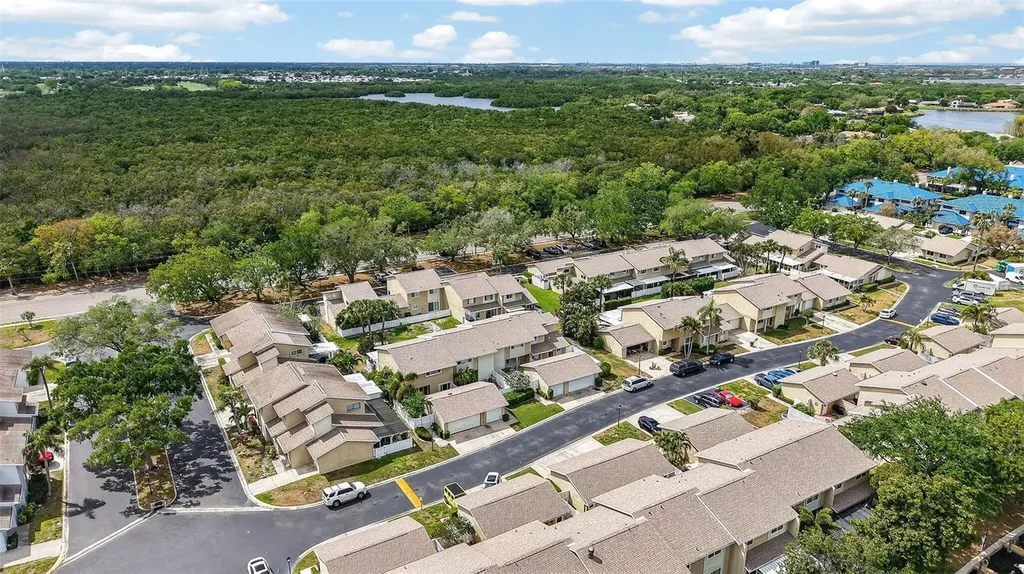 6660 Cape Hatteras Way NE St Petersburg FL 33702
