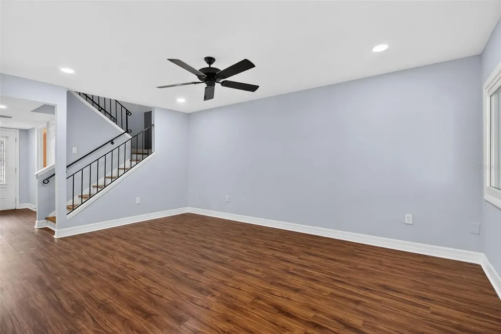 6660 Cape Hatteras Way NE St Petersburg FL 33702