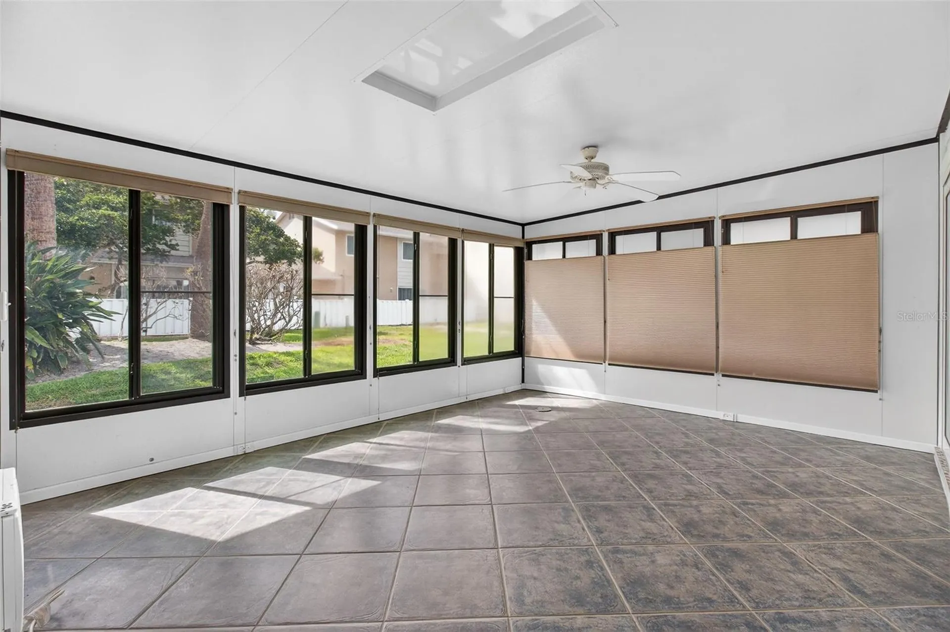 6660 Cape Hatteras Way NE St Petersburg FL 33702