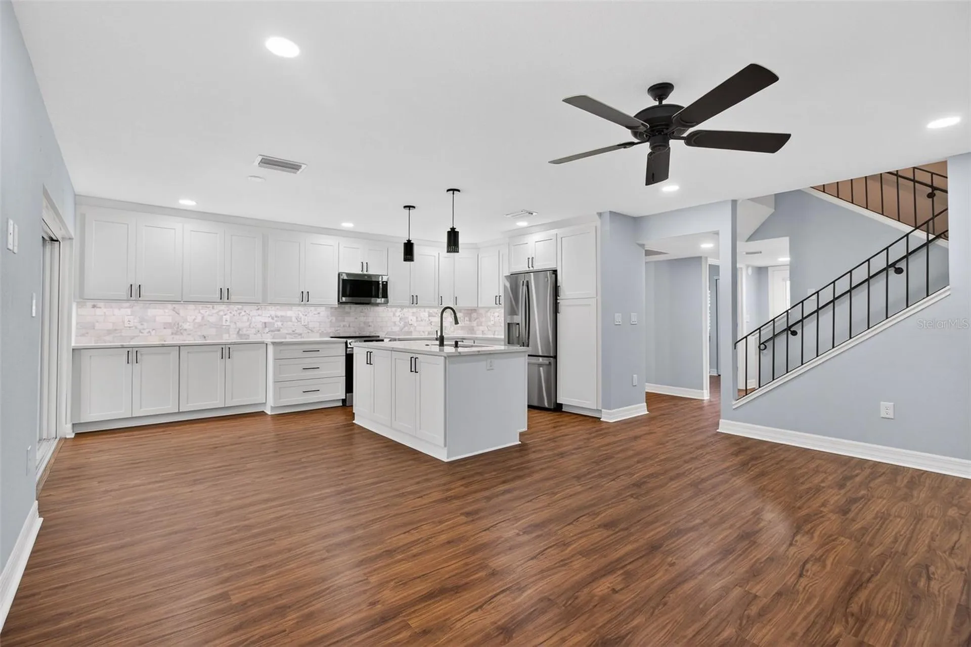 6660 Cape Hatteras Way NE St Petersburg FL 33702