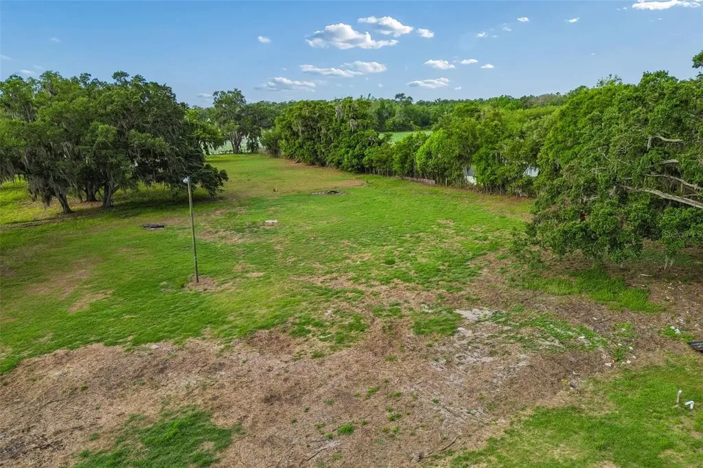 3005 W Sam Allen Road Plant City FL 33565