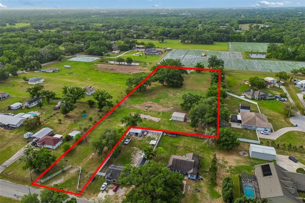 3005 W Sam Allen Road Plant City FL 33565