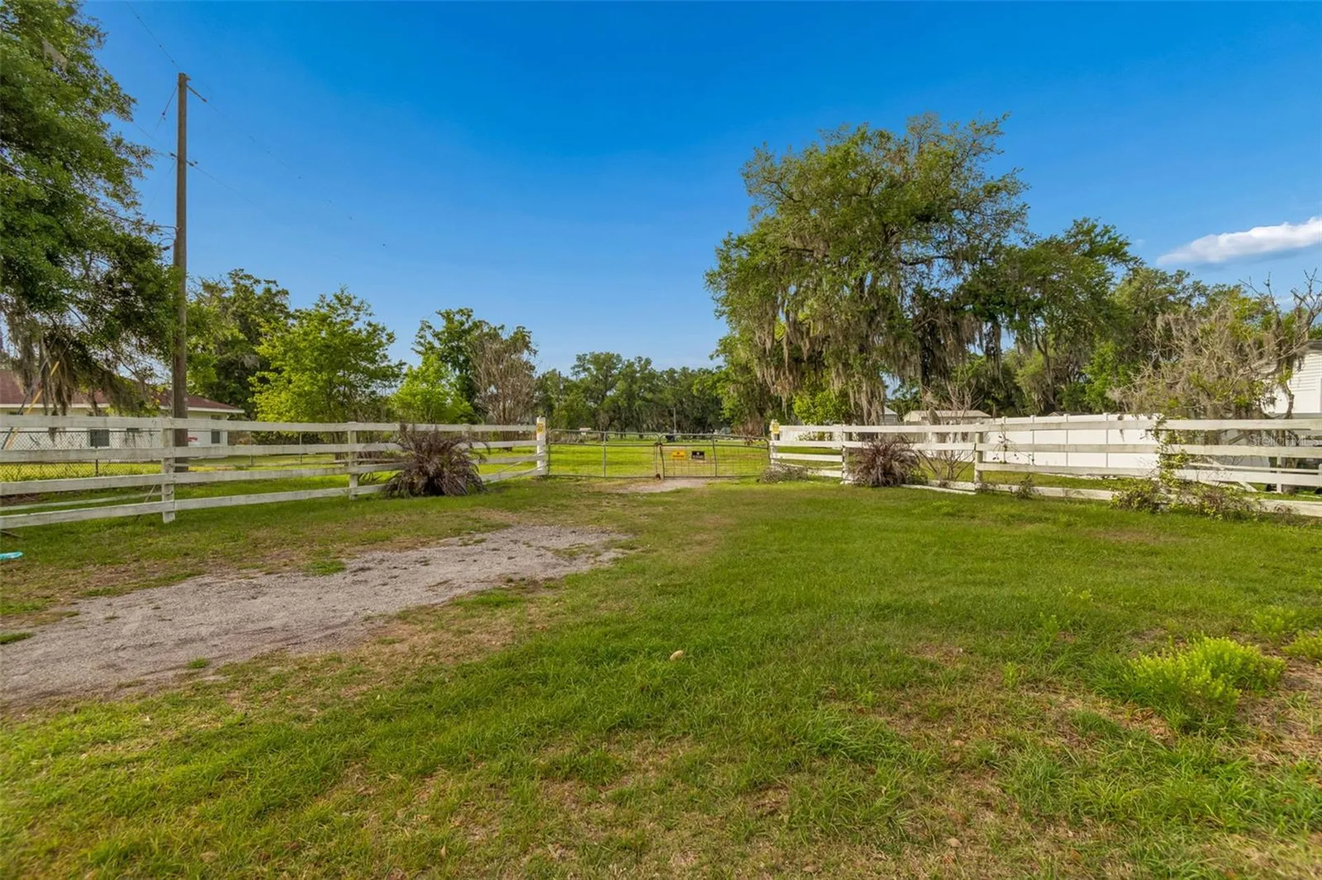 3005 W Sam Allen Road Plant City FL 33565