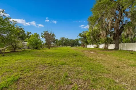 3005 W Sam Allen Road Plant City FL 33565