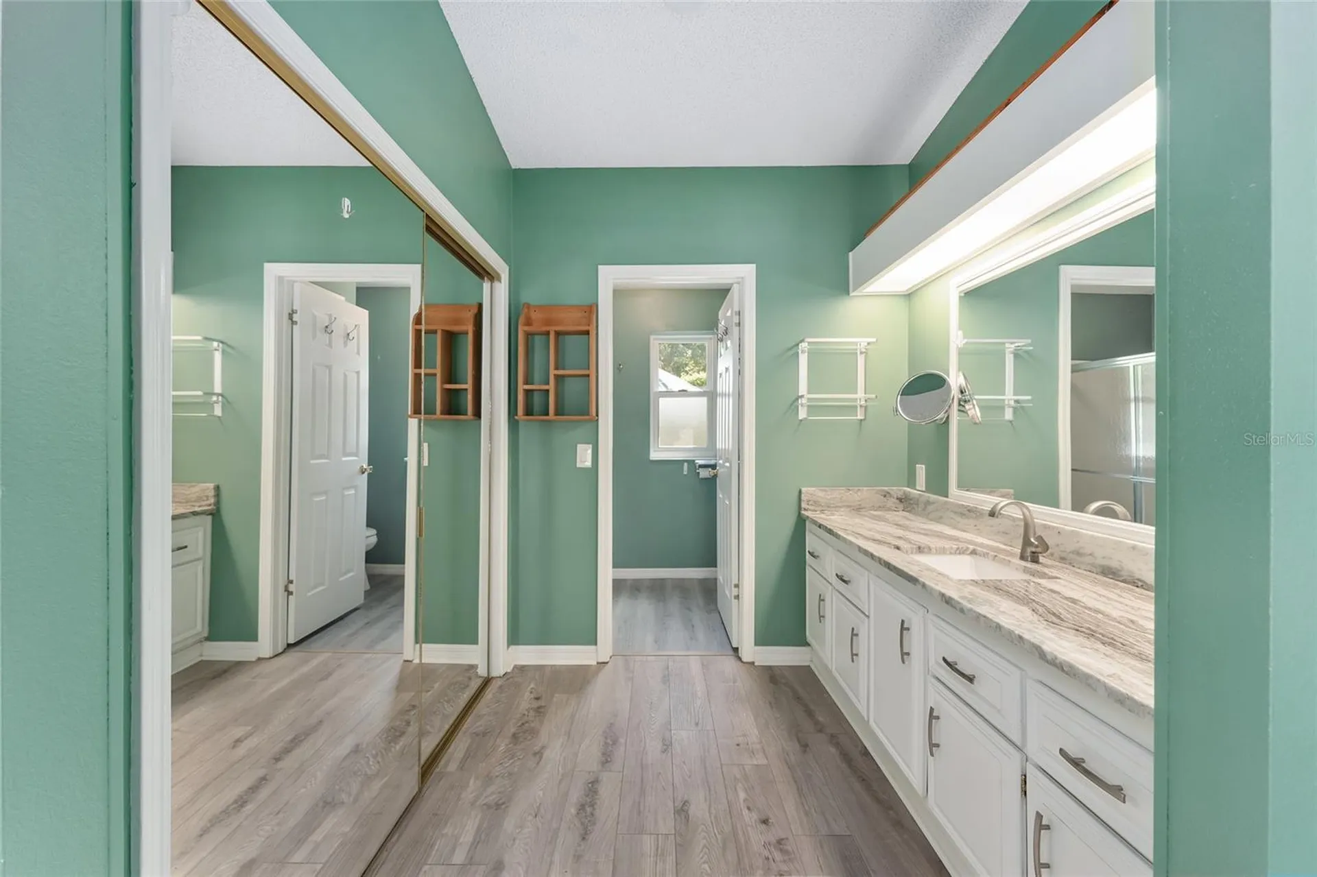 1401 W Schwartz Boulevard Lady Lake FL 32159