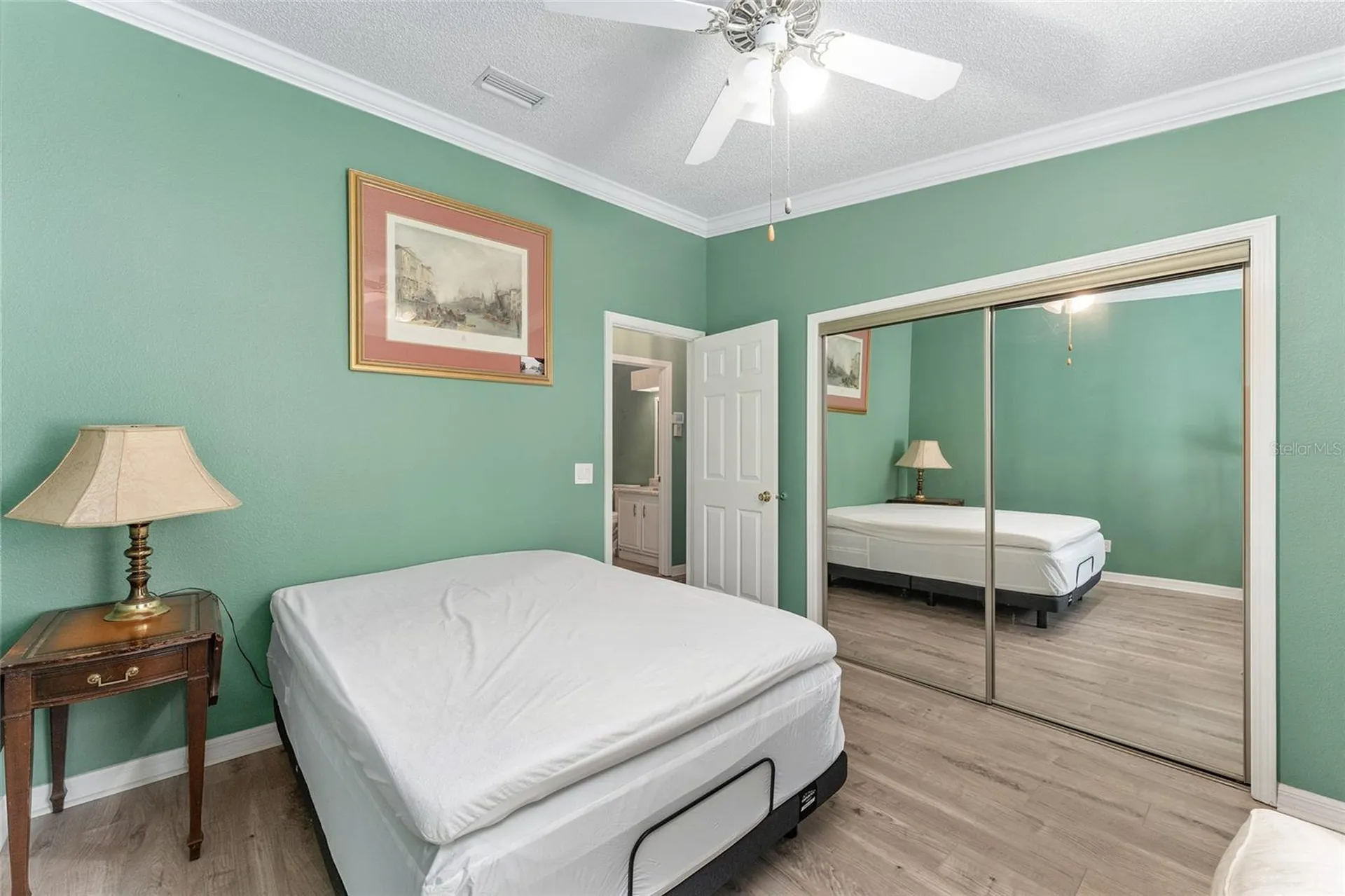 1401 W Schwartz Boulevard Lady Lake FL 32159