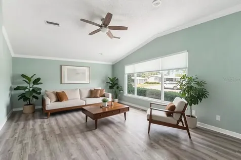 1401 W Schwartz Boulevard Lady Lake FL 32159