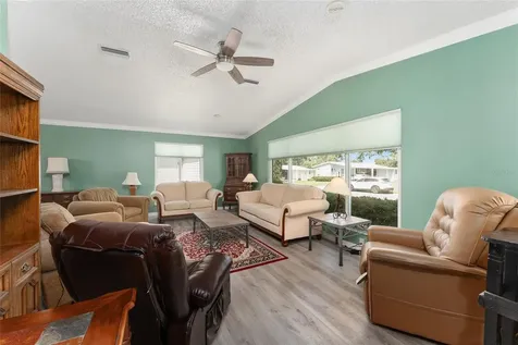 1401 W Schwartz Boulevard Lady Lake FL 32159