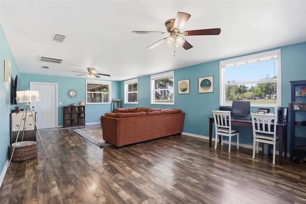 17256 NW 250th Way High Springs FL 32643