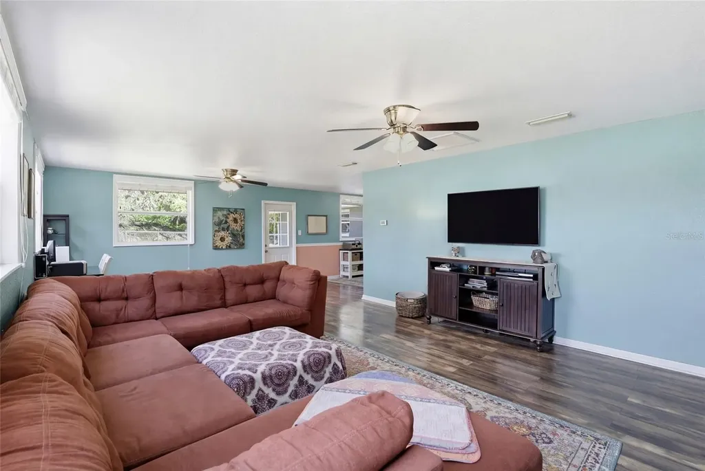 17256 NW 250th Way High Springs FL 32643