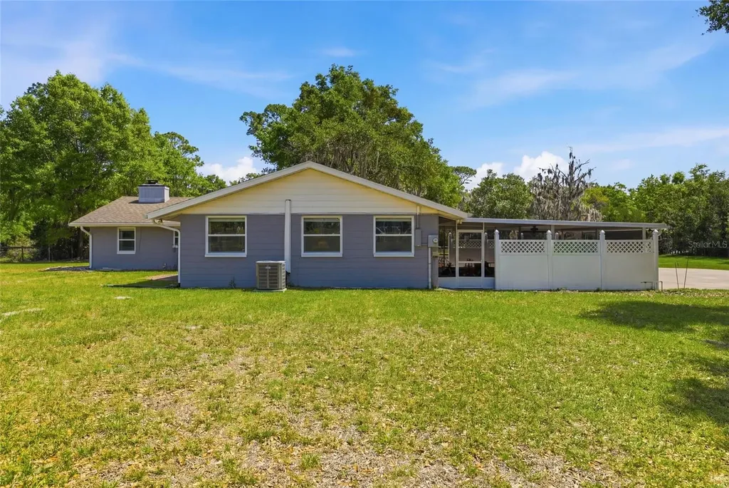 17256 NW 250th Way High Springs FL 32643