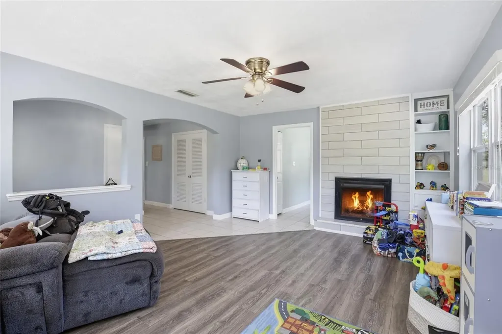 17256 NW 250th Way High Springs FL 32643