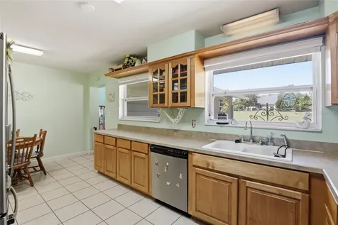 17256 NW 250th Way High Springs FL 32643