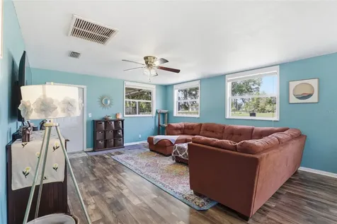 17256 NW 250th Way High Springs FL 32643