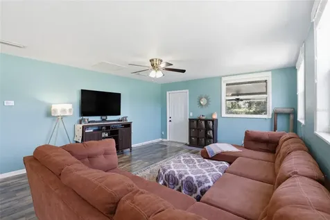 17256 NW 250th Way High Springs FL 32643