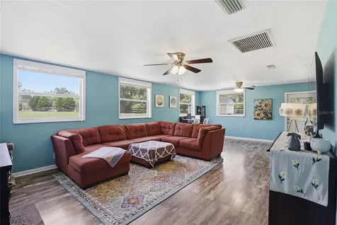 17256 NW 250th Way High Springs FL 32643