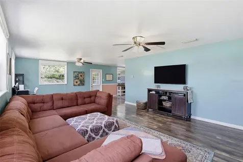 17256 NW 250th Way High Springs FL 32643