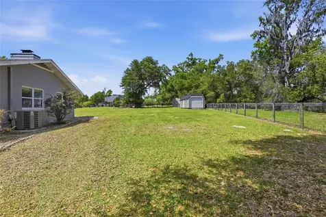 17256 NW 250th Way High Springs FL 32643