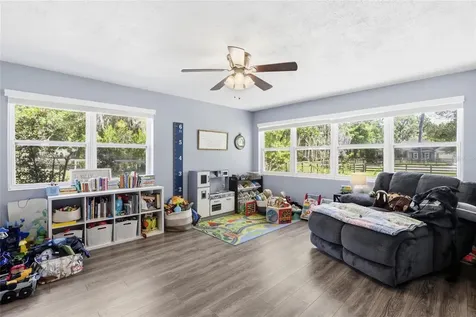 17256 NW 250th Way High Springs FL 32643