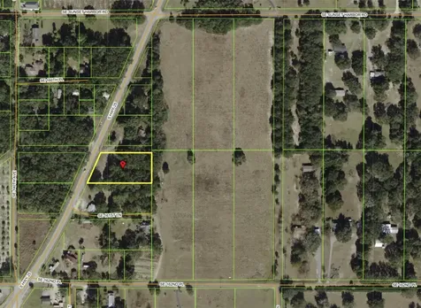 16151 S Highway 25 Weirsdale FL 32195