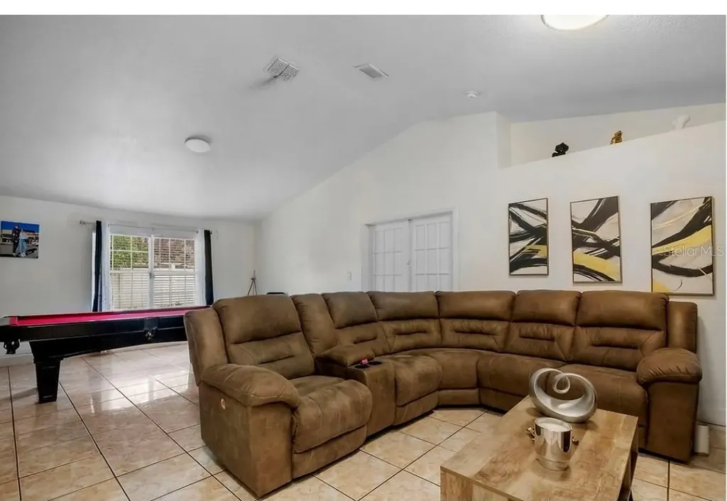 233 Red Maple Drive Kissimmee FL 34743