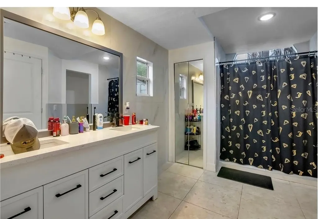 233 Red Maple Drive Kissimmee FL 34743