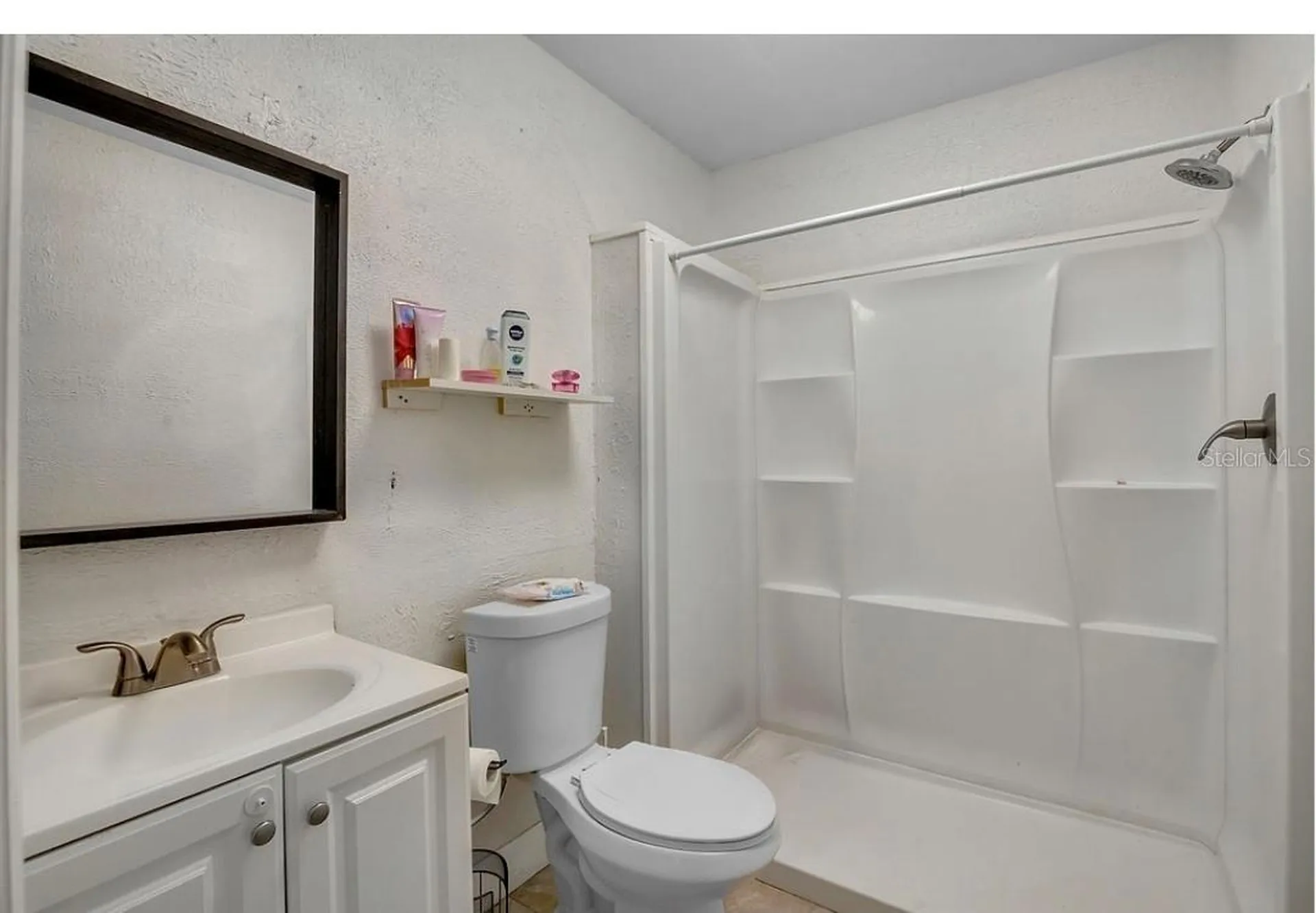 233 Red Maple Drive Kissimmee FL 34743